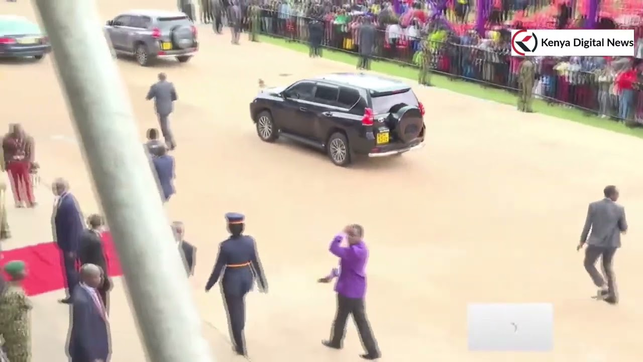 IN STYLE!! PRESIDENT RUTO LEAVES UHURU GARDENS AFTER LABOUR DAY CELEBRATIONS!!