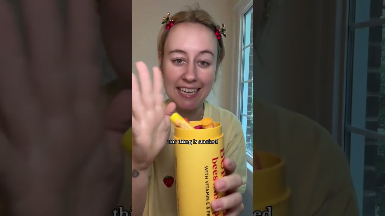 ✨🐝 POV you&rsquo;re a chapstick lip balm girlie&hellip; #chapstick #lipbalm #lipnalmaddict #burtsbees