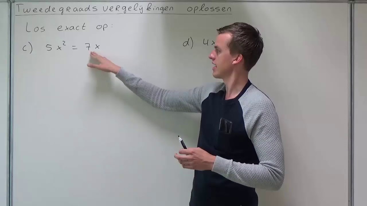 Tweedegraadsvergelijkingen oplossen (VWO wiskunde B)