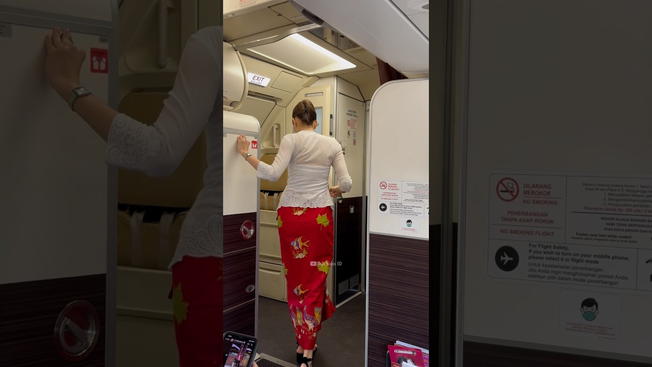Pramugari Cantik Batik Air Duduk dan Memakai Sabuk Pengaman Dalam Pesawat 😁🥰🥰🙏🏻🙏🏻