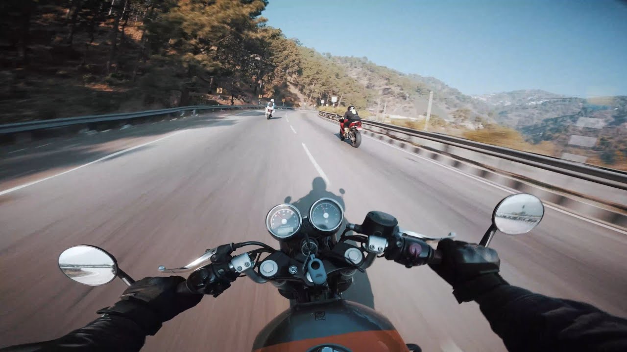 Chasing Ducatis on my GT 650! Part - 1