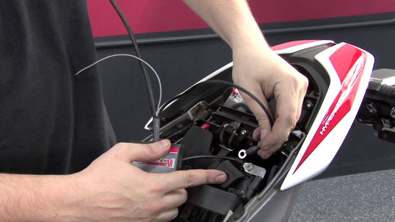 Power Commander V Install: 2014 Ducati Hypermotard 821