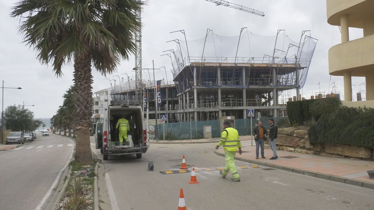 Mejoras en la entrada al vial de Martagina