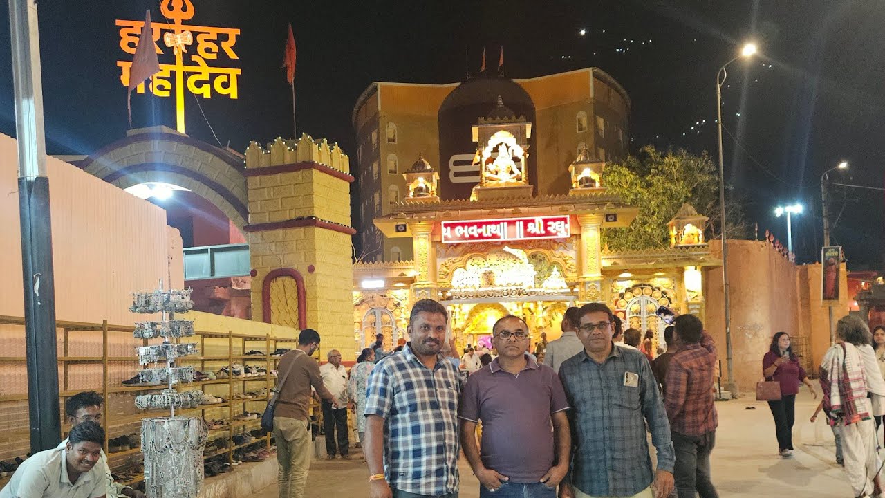 #junagadh|આજે S.T બસ ની સફર કરી જુનાગઢ પહોંચી ખાણીપિણી એક દિવસ માં પતાવી દીધી|Vlog-318