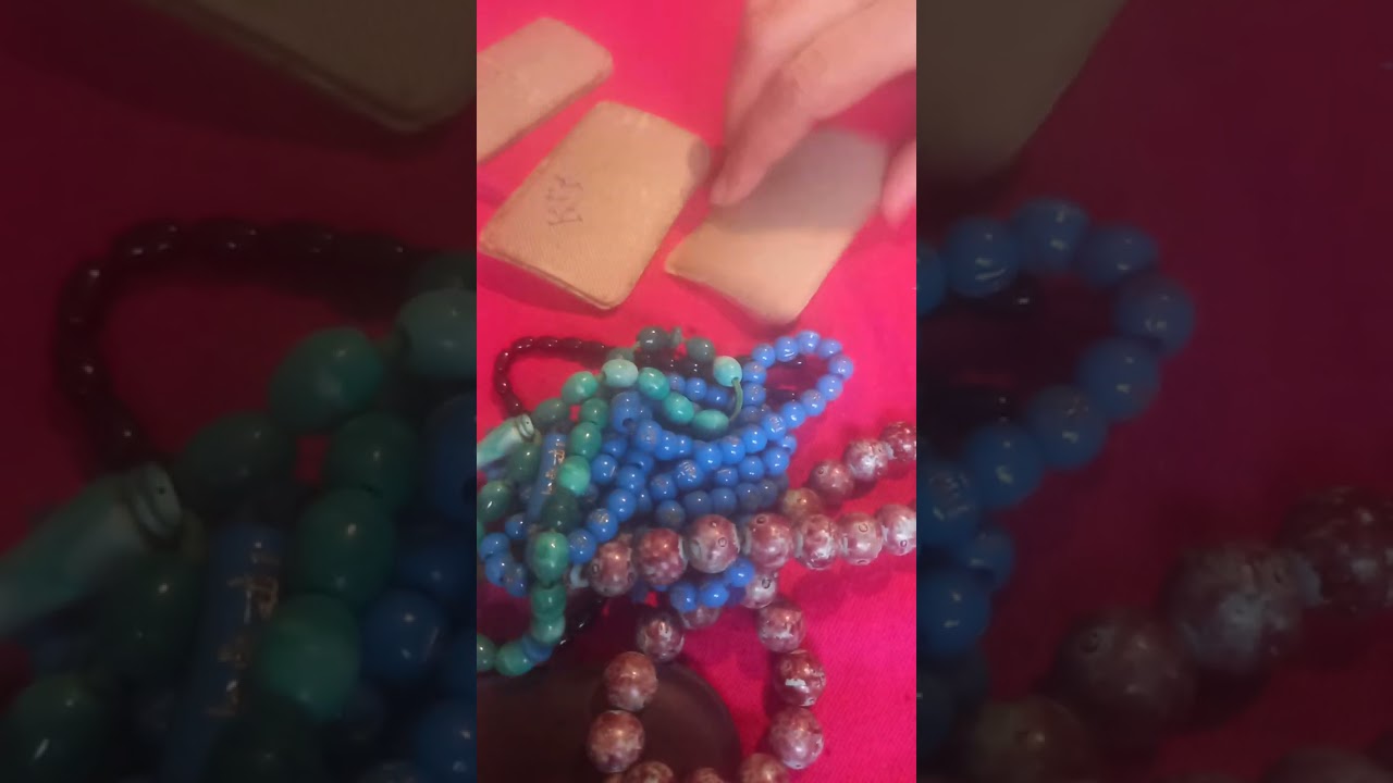 طاقة الحب والحنان وخيرةزكاملة مفسرة للبيضاءوالحنطيةوالسمراء لاتنسواليك والاشتراك 💥💯💥