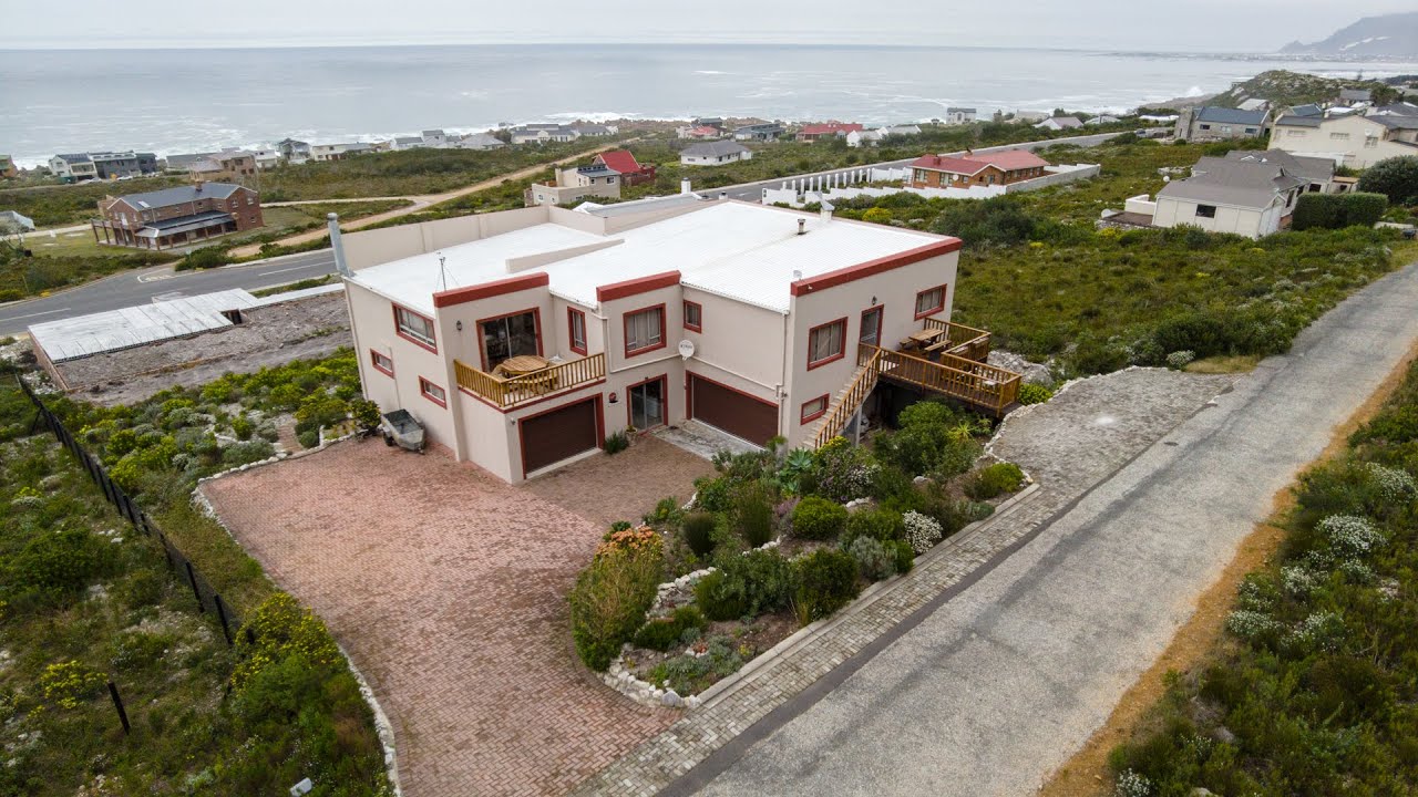 4 Bedroom Home For Sale | Bettys Bay