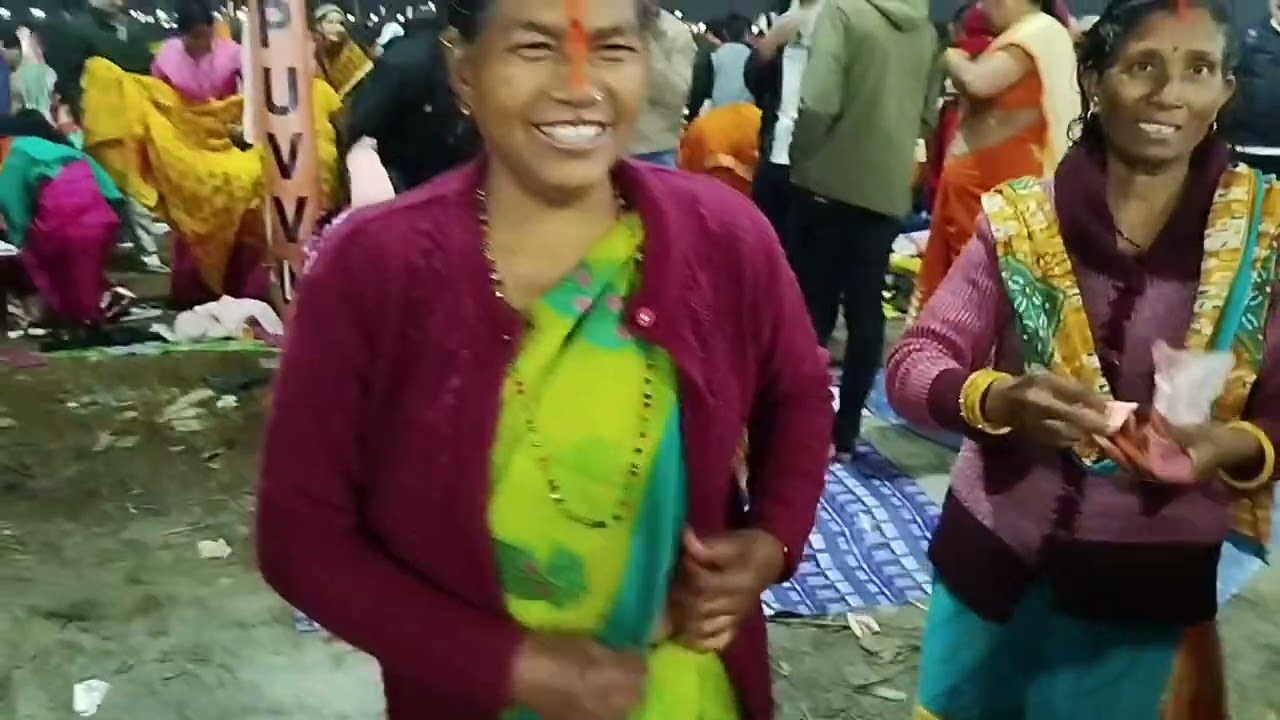February 12, 2025,२०८१ माघ३०गते पूर्णिमा को दिन २बजे राती कुम्भ स्नान गरेर रमाएको क्षण।