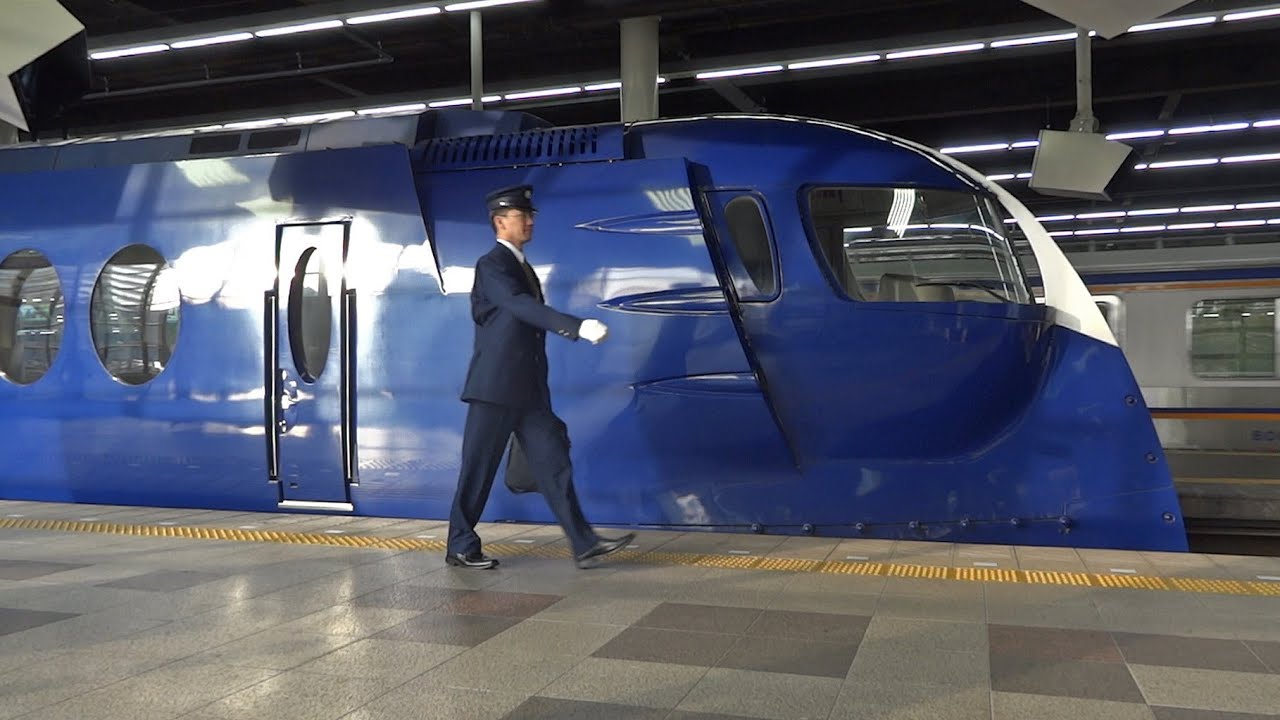Nankai 50000 series (Darth Vader's train!)