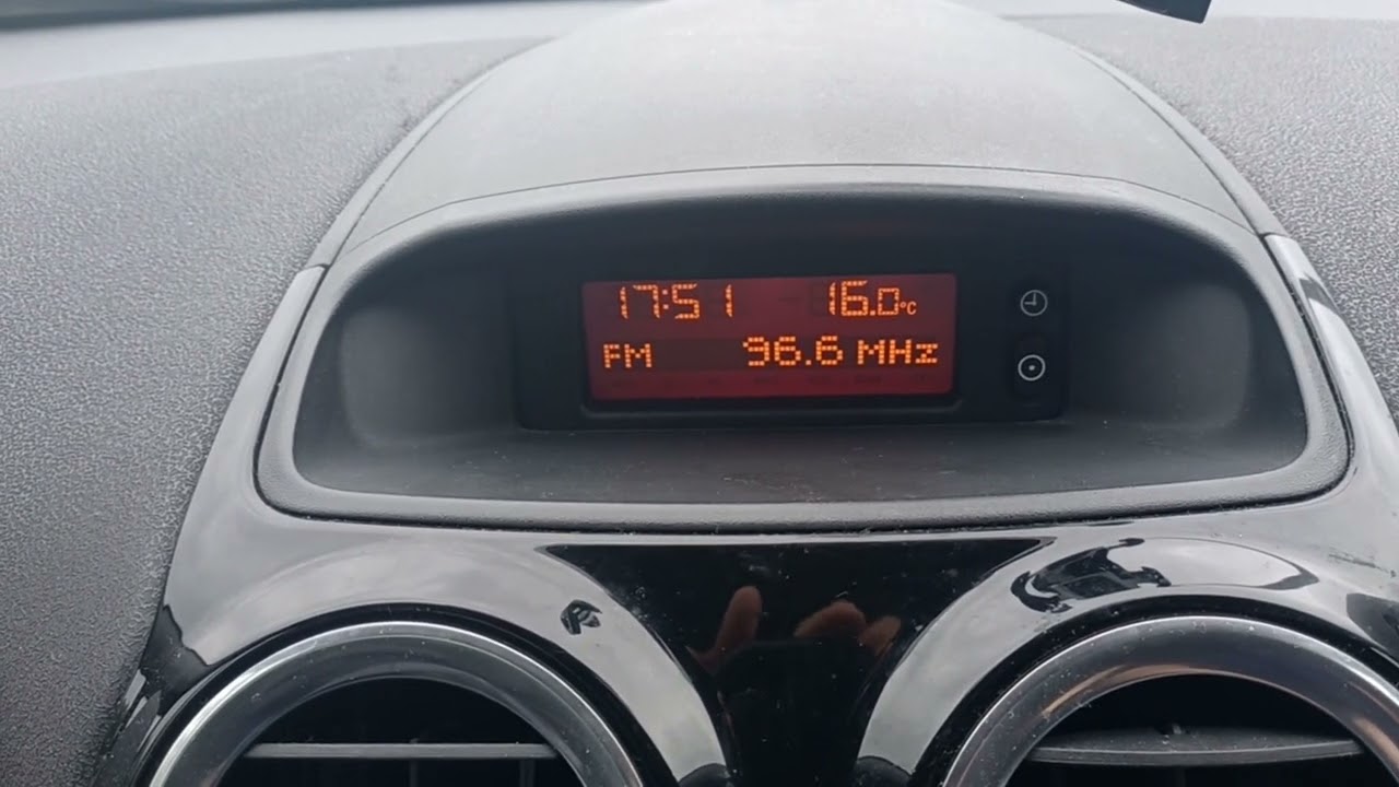 Donegal, Ireland FM bandscan - 27 April 2023