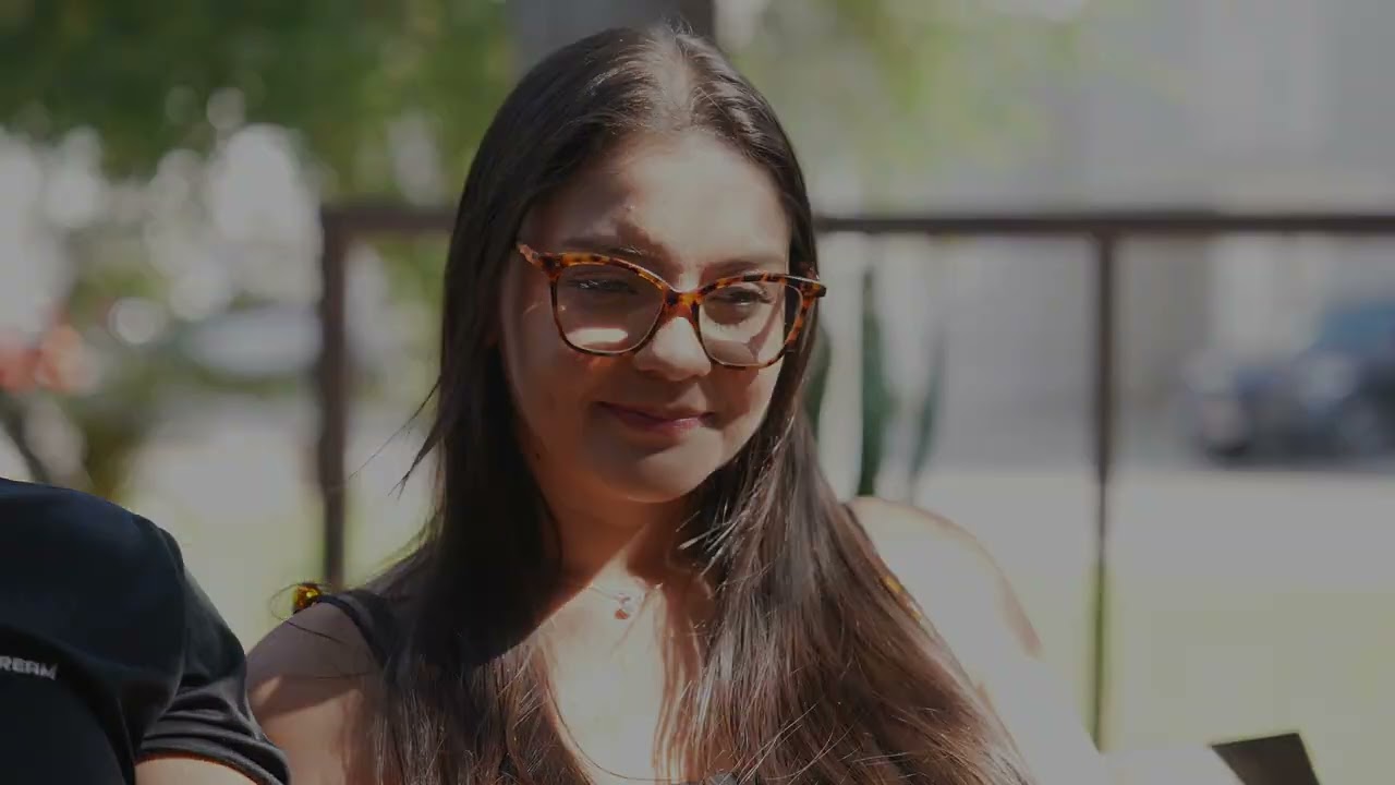 Ele só elogiou ela e isso aconteceu