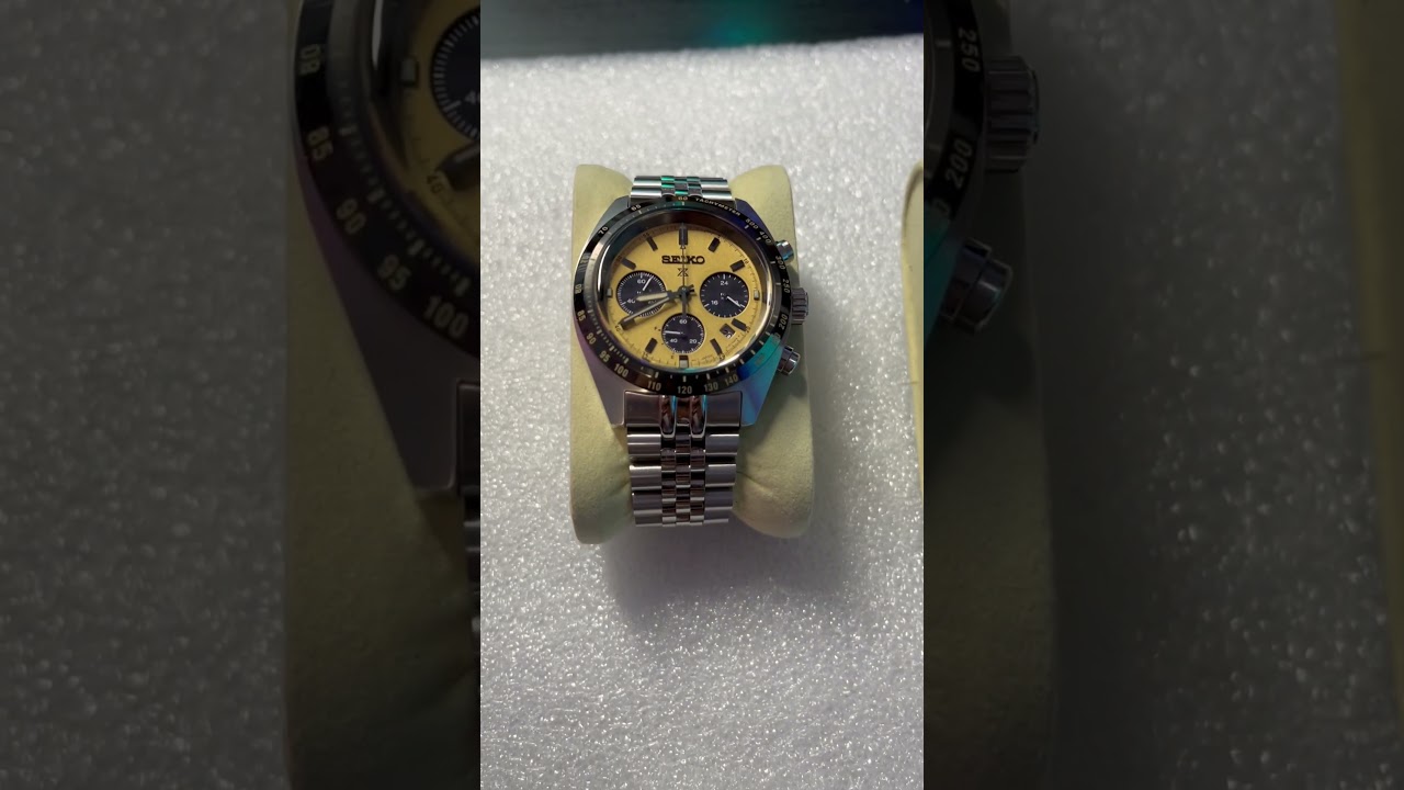 Seiko Speedtimer Panda SSC813 vs SSC817 on different bracelet options