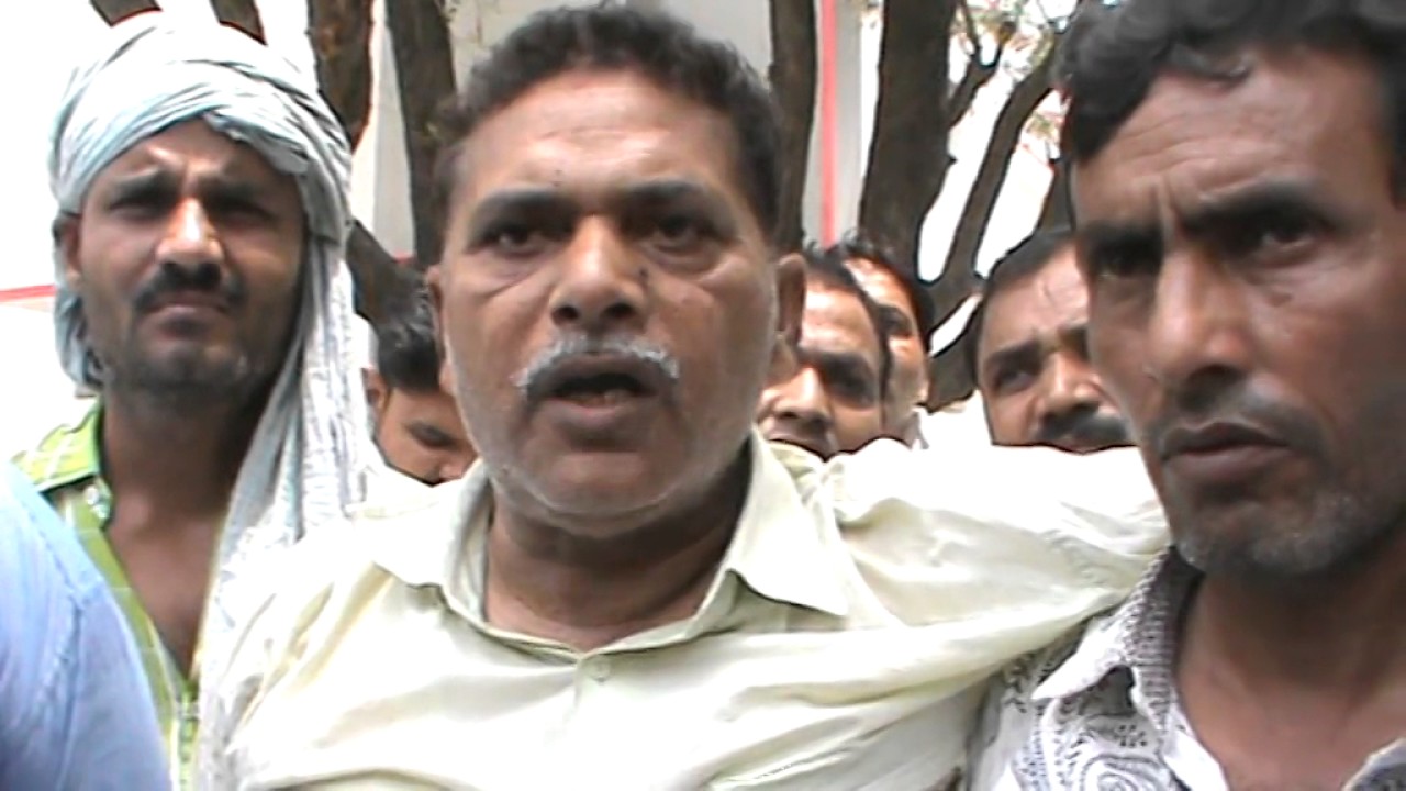 The Shamli villagers beat to the electricity bill collection team