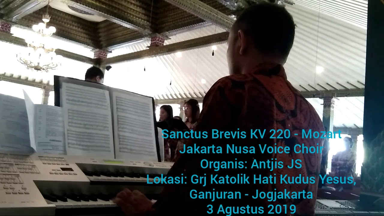 Brevis K.V 220 Mozart (Kyrie, Sanctus, Agnus Dei)//JNV Choir//Antjis JS