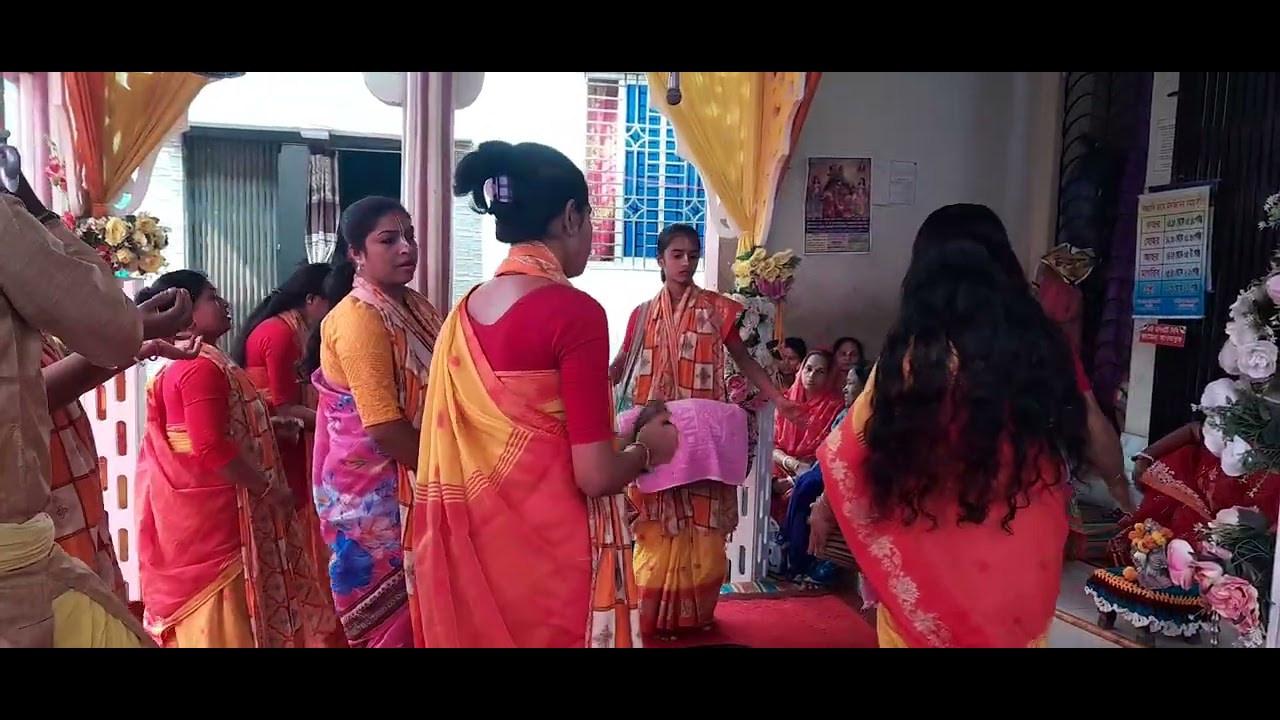 হরে কৃষ্ণ মধুর নাম কীর্তন শ্রবণ করেন রাধে প্রিয়া অষ্টসখী সম্প্রদায় গোপালগঞ্জ 