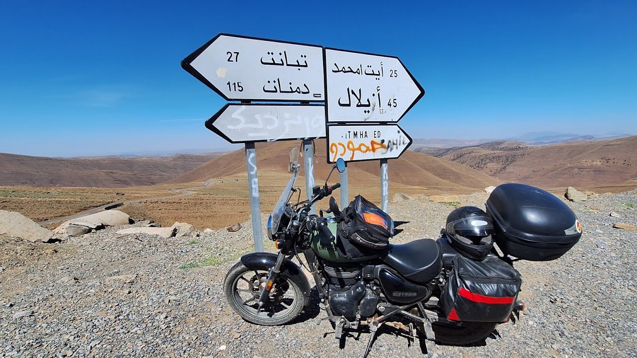 Road trip moto Maroc : Cathédrale IMsfrane , Aït Bouguemez, Cascades d’Ouzoud | رحلة عبر جبال الأطلس