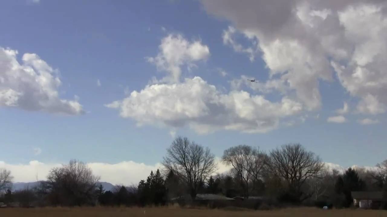 Maiden Flight of the 3DHS Extra 300 SHP