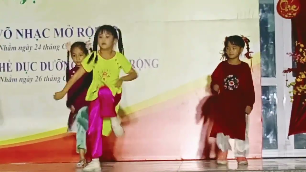TM diễn văn nghệ mừng Đảng mừng Xuân 2026