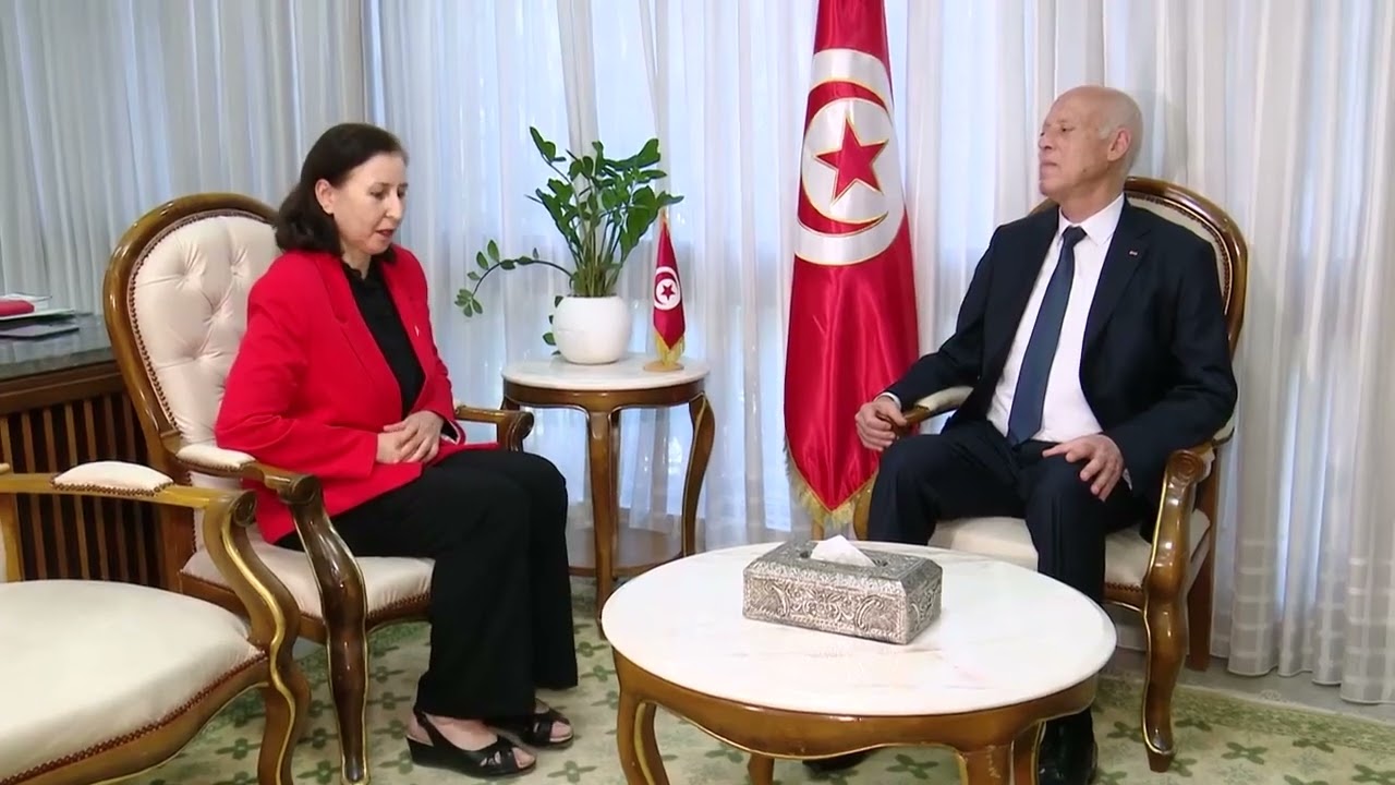 زيارة رئيس الجمهورية قيس سعيد إلى مقر وزارة التجهيز والإسكان الجمعة 8 سبتمبر 2023