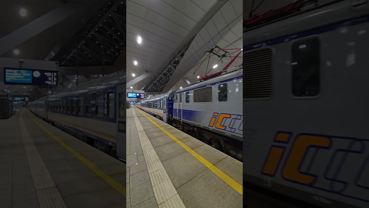 IC 28171 Uznam 440 Ursa Świnoujście / Berlin Hauptbahnhof z EP07_1035 prowadzącą pociąg.