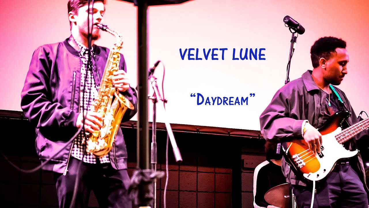 Velvet Lune - 
