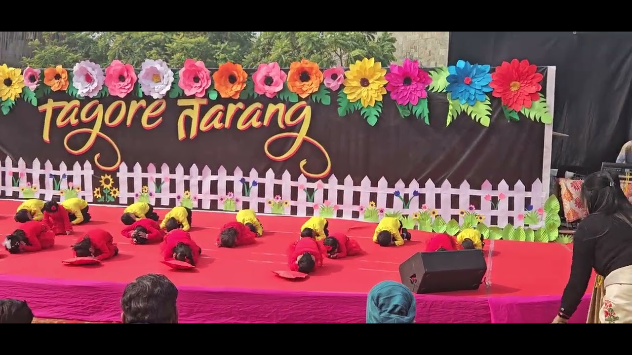 Cute babies 🤩 annual day #annualfunction #cutebaby #loveyoupapa #loveyoumom 
