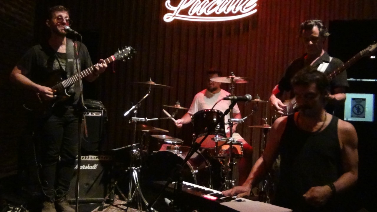 JuanMan&Los de Rangún-Keep on Rockin´in the free world/Folsom Prison/Call me the brezze/HeyHeyMyMy
