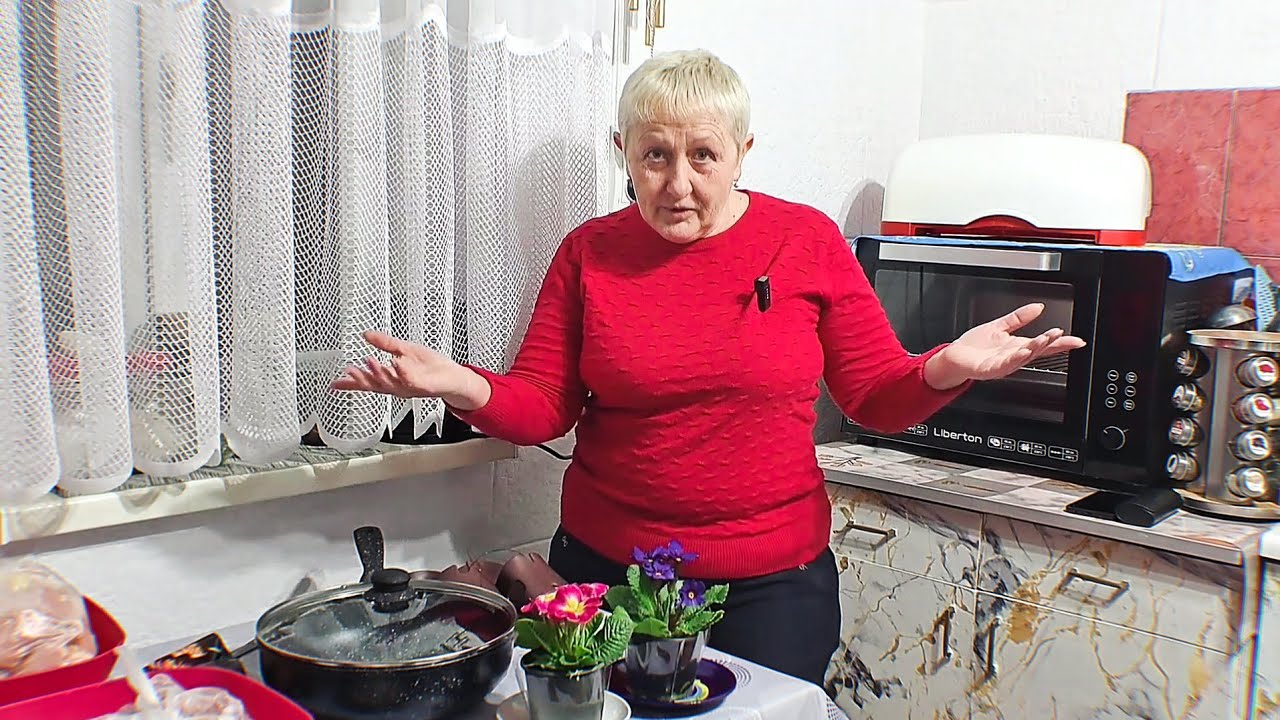 Громко сказано! Не для семьи ,а для себя!