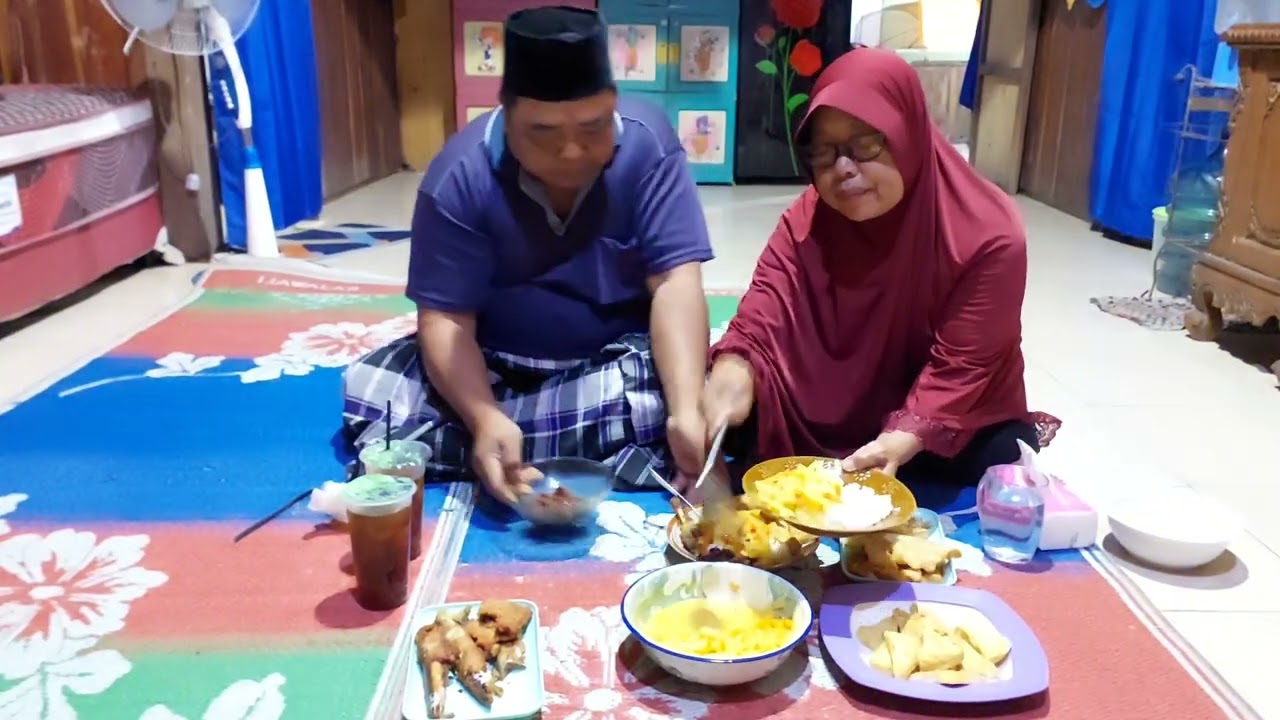 Tidak Ada Tukang Sayur Hari Ini Emak Masak Seadanya Untuk Menu Berbuka Puasa Sama Bapak‼️