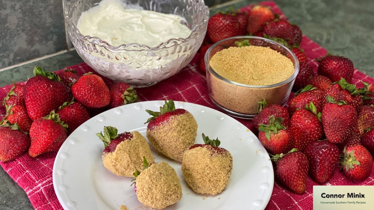 How to Make Strawberry Cheesecake Dip (4th of July Recipe)