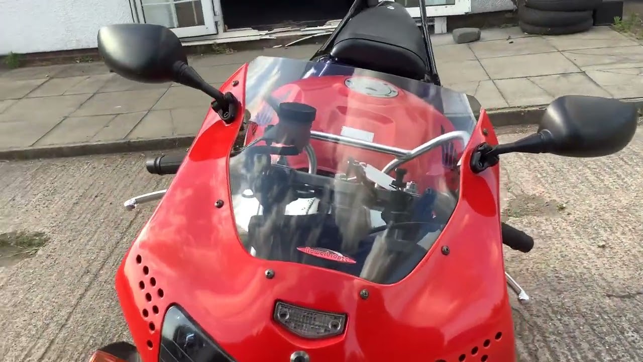 UPJ Motorsport Honda CBR 900 RRX Fireblade 1999 T Reg £2850