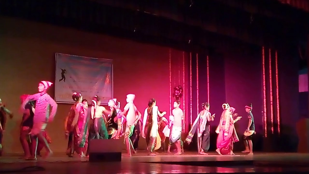 School Dance Performance on Galyan Sakhali Sonyachi Song | B Suvarna