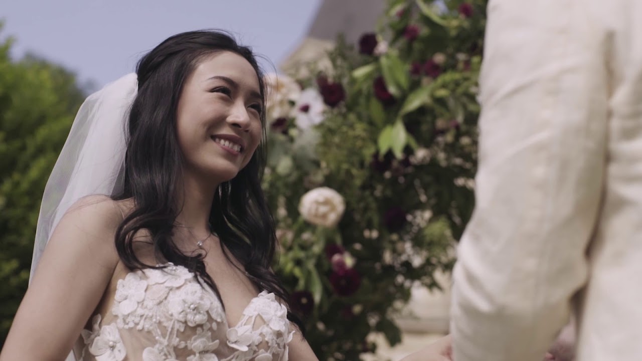 Destination wedding at Chateau de Santeny in Paris