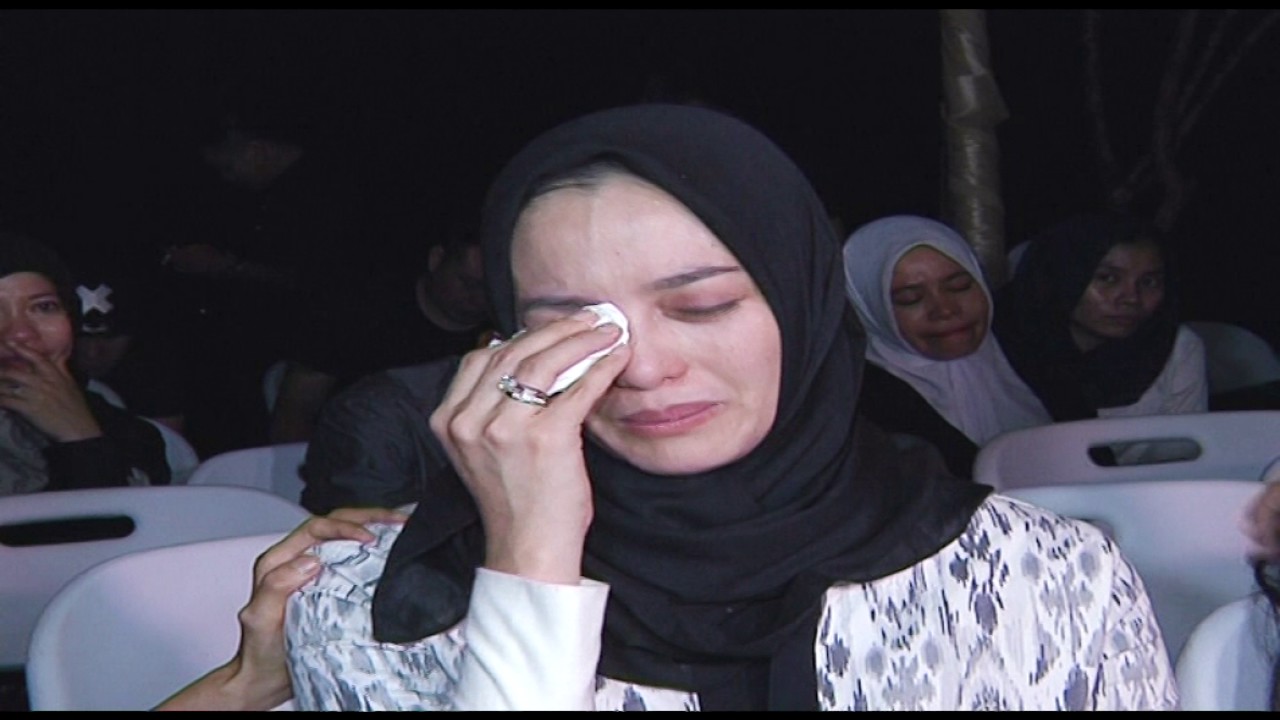 CURHATAN RIRIN EKAWATI SETELAH DI TINGGAL SUAMINYA