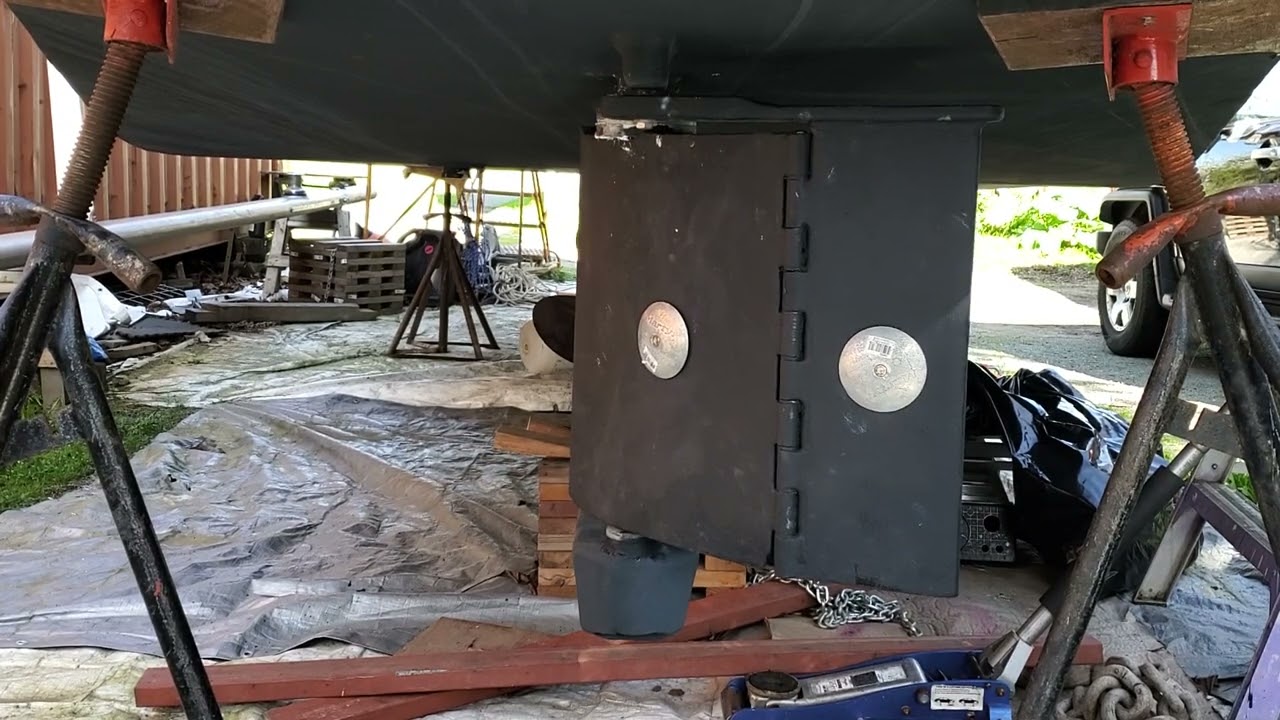 The articulating rudder system is finally complete!