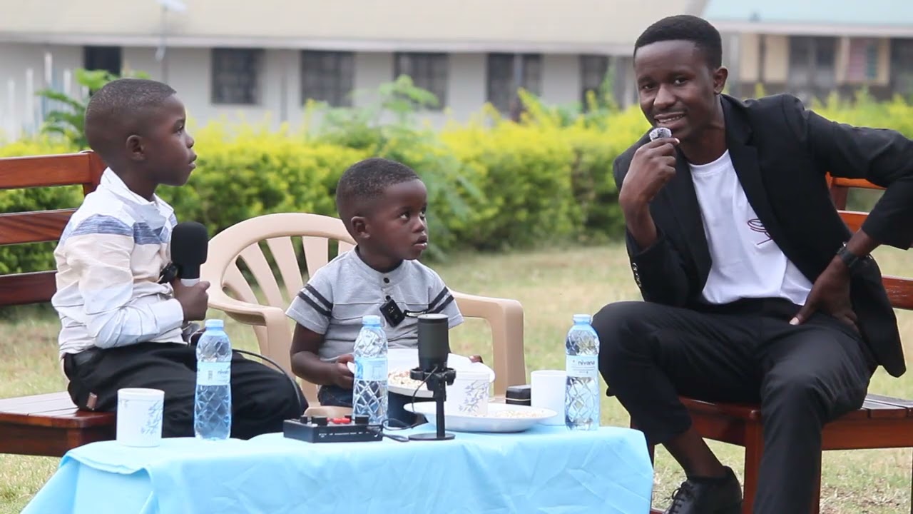 FRENCH IN ONE YEAR - Adonai (3), Pierre (5)