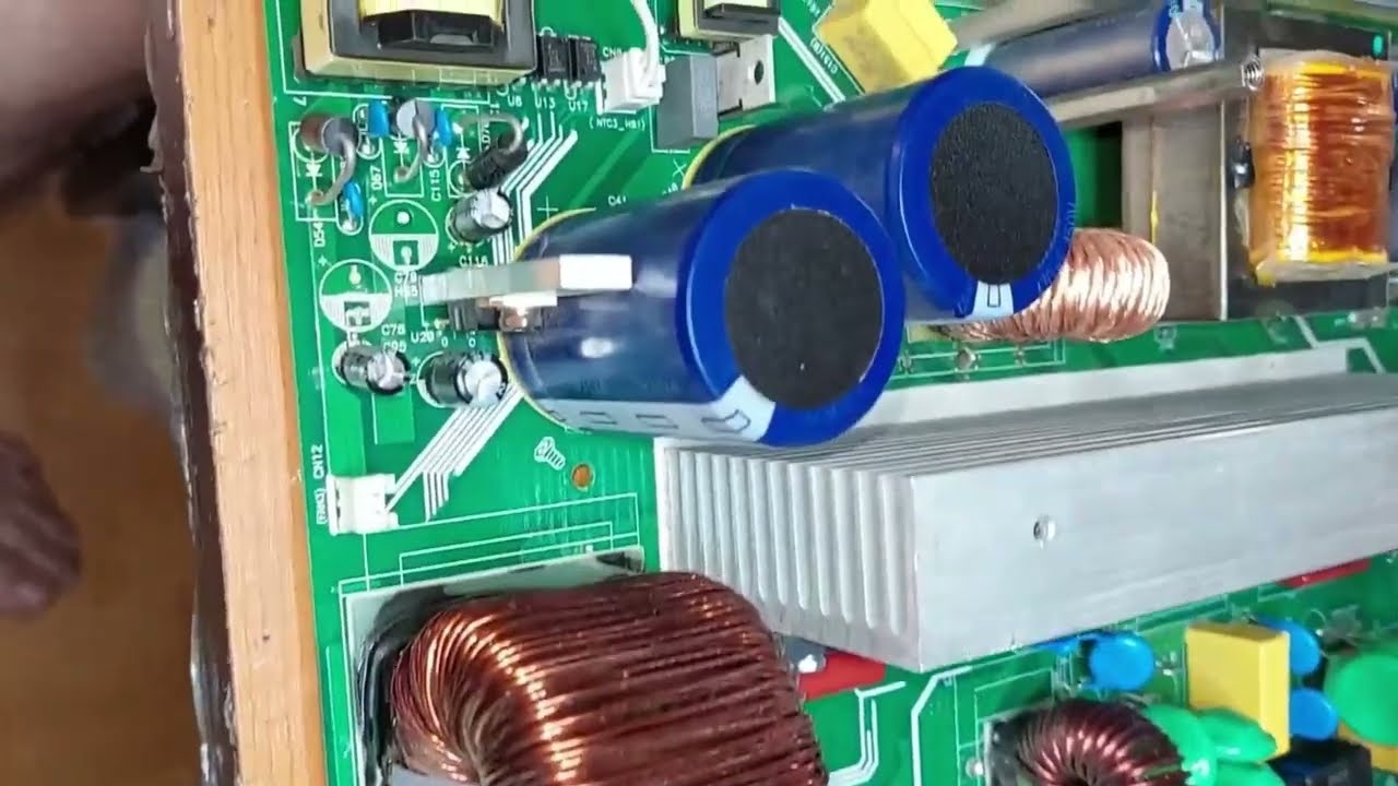 Cum reparam un invertor MPPT solar,  EAsun de  3 kw 24 V...       NEW 2024
