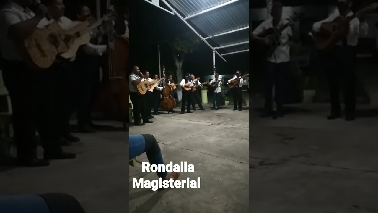 cantando al señor de  tlanexpa en la Obrera . no cuento con  los derechos de autor