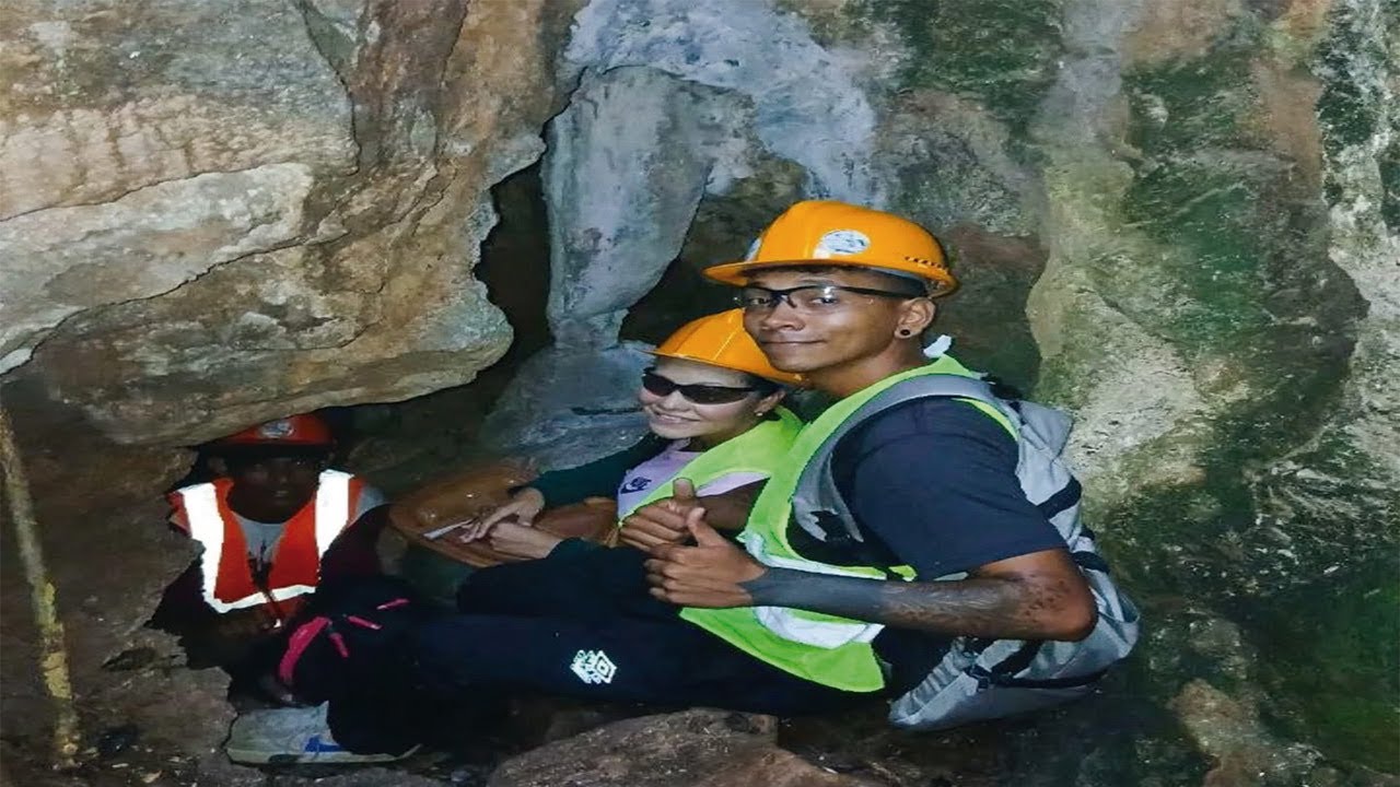 Explorando CUEVAS INDÍGENAS en el centro de Valencia 🇻🇪 | Parque Municipal Fila de la Guacamaya