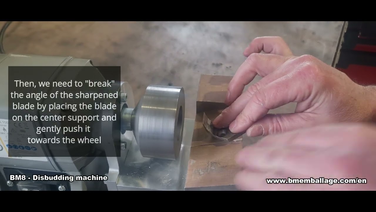 BM emballage - BM8 - Tuto - How to sharpen Front & Rear Knives