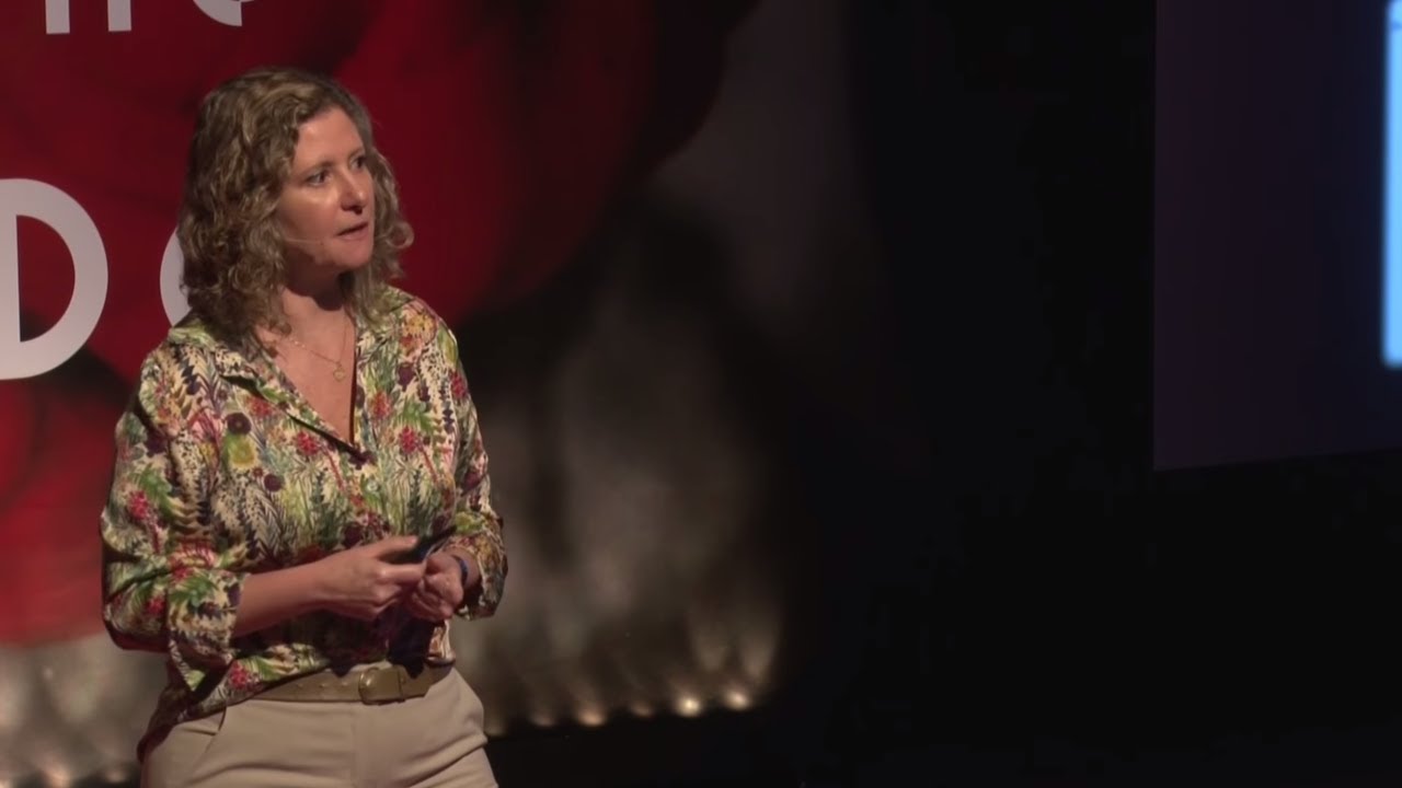 Sobre a obrigação de ser feliz | Sandra Flanzer | TEDxBarraDaTijuca