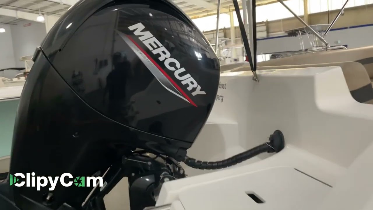 2021 Hurricane Sundeck Sport 201.