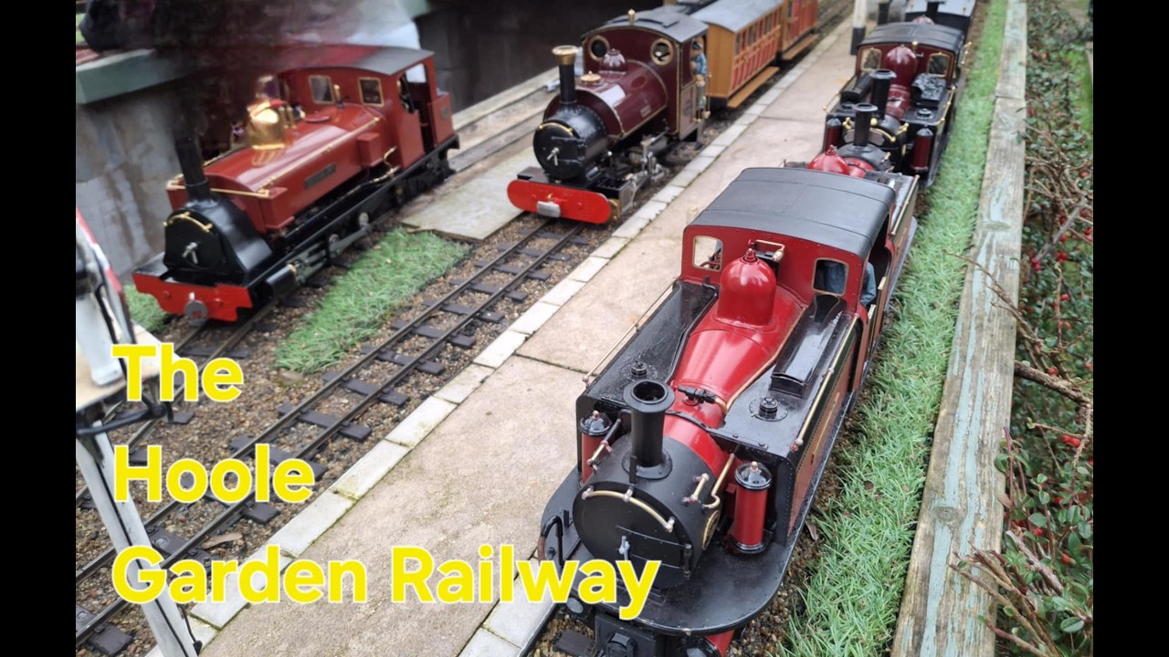 Ians and Pauls monthly gathering on the Hoole Garden Railway