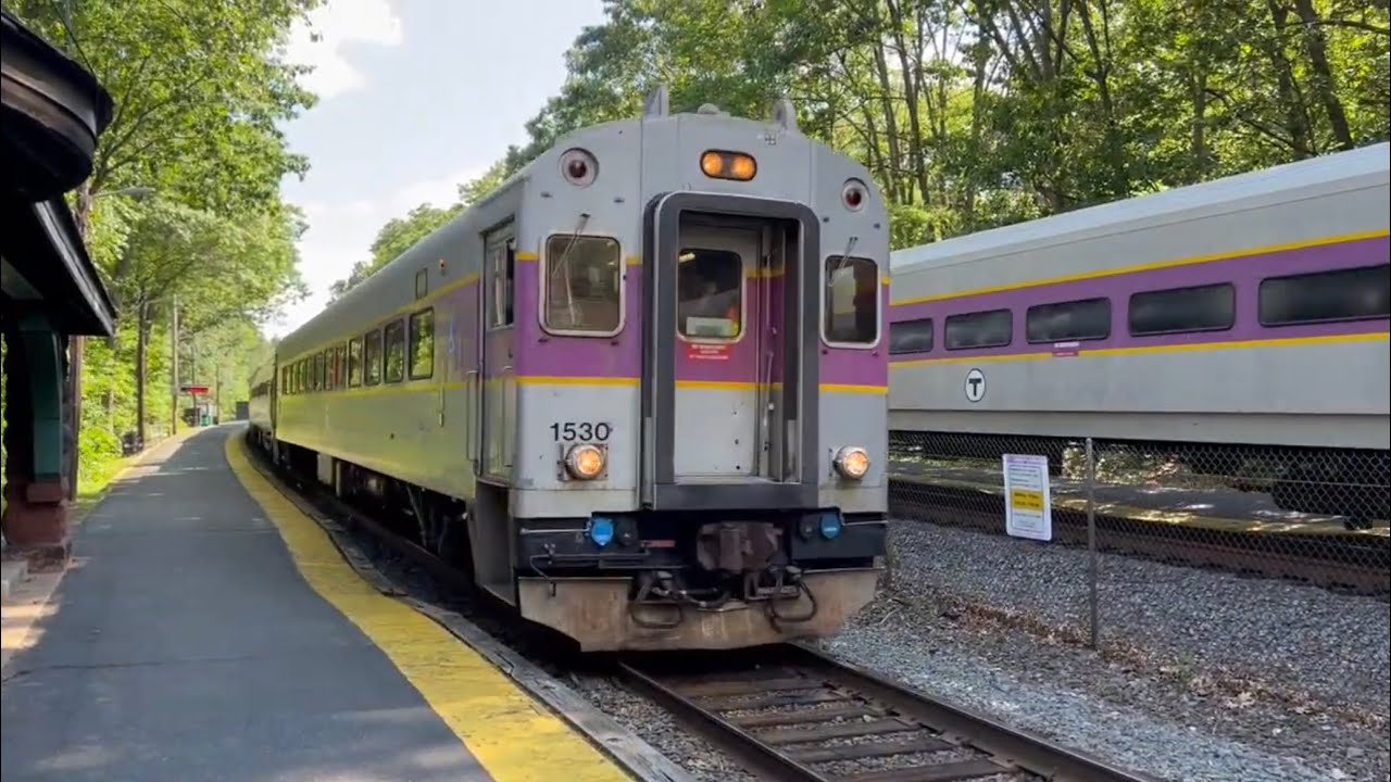 2 Types of MBTA Geometry Trains - DOTX 216 and Amtrak's Corridor Clipper