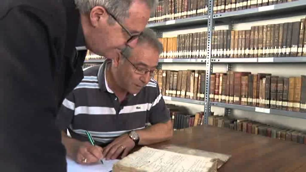 LIBROS PARROQUIALES