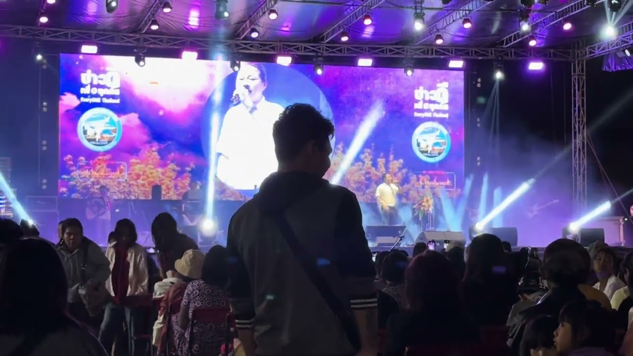 လုံလောက်တယ် 🎤 Saw Lah Htaw Wah ✍️Saw Htet Myat 