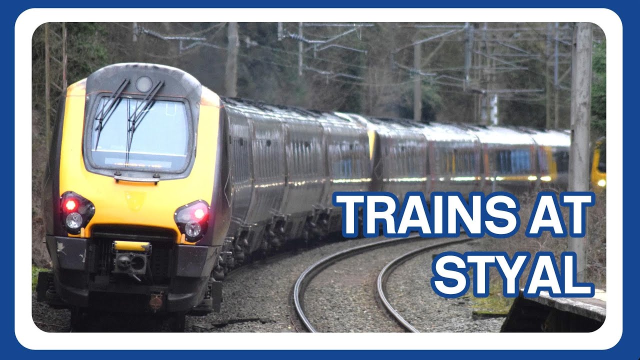 **WCML Diverts** Train at Styal railway station (04/02/2023)