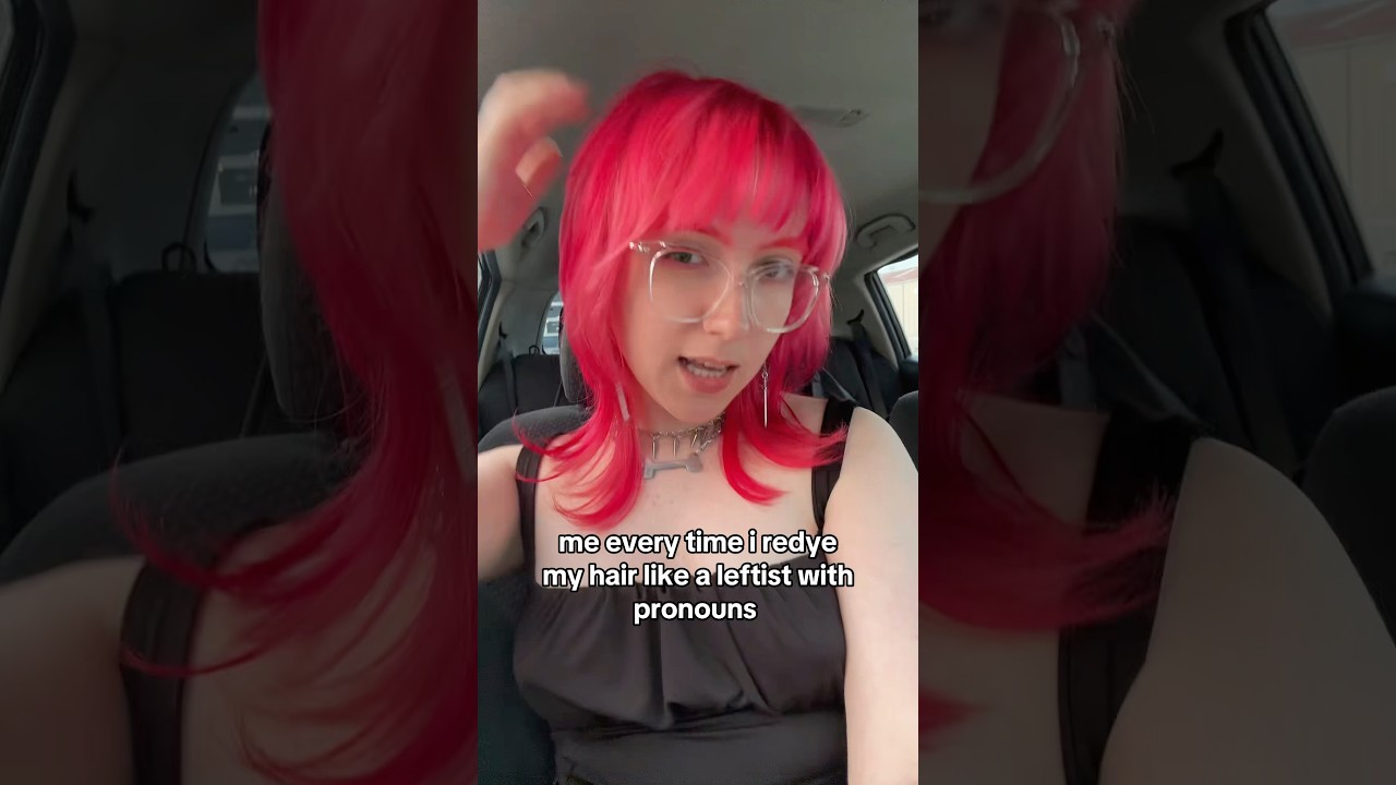 hair by mel rennalls 💗 #pinkhair #jellyfishhaircut #althair #brighthair #nonbinary #genderfluid