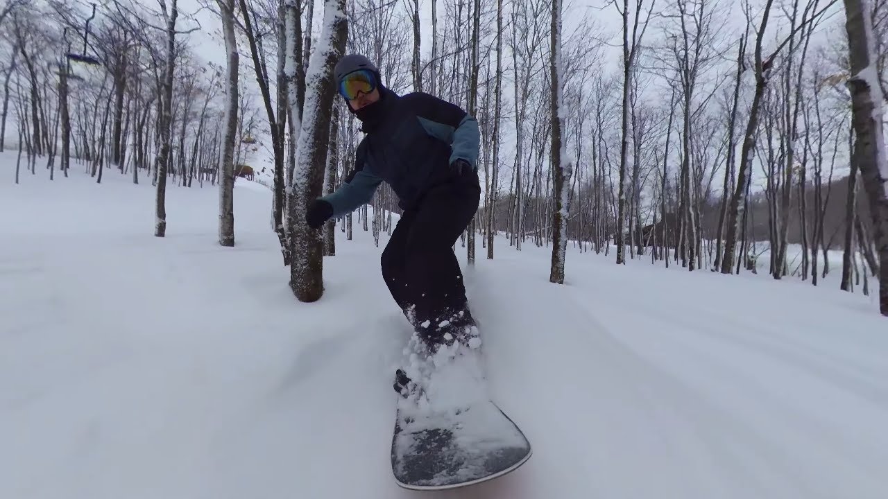 Сноубординг на горнолыжном курорте SnowRiver Mountain Resort | Ironwood, Мичиган