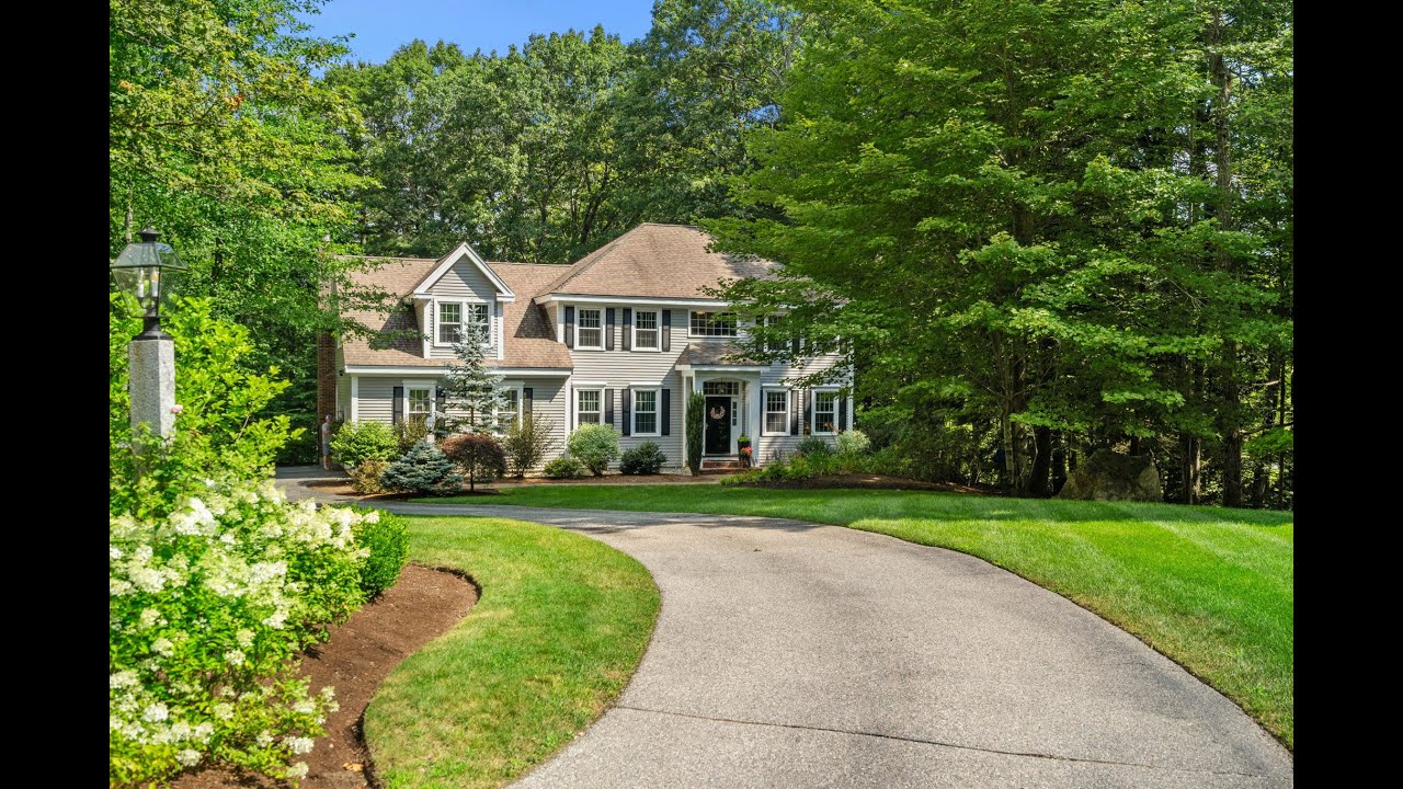 9 Cherry Ln , Bedford NH