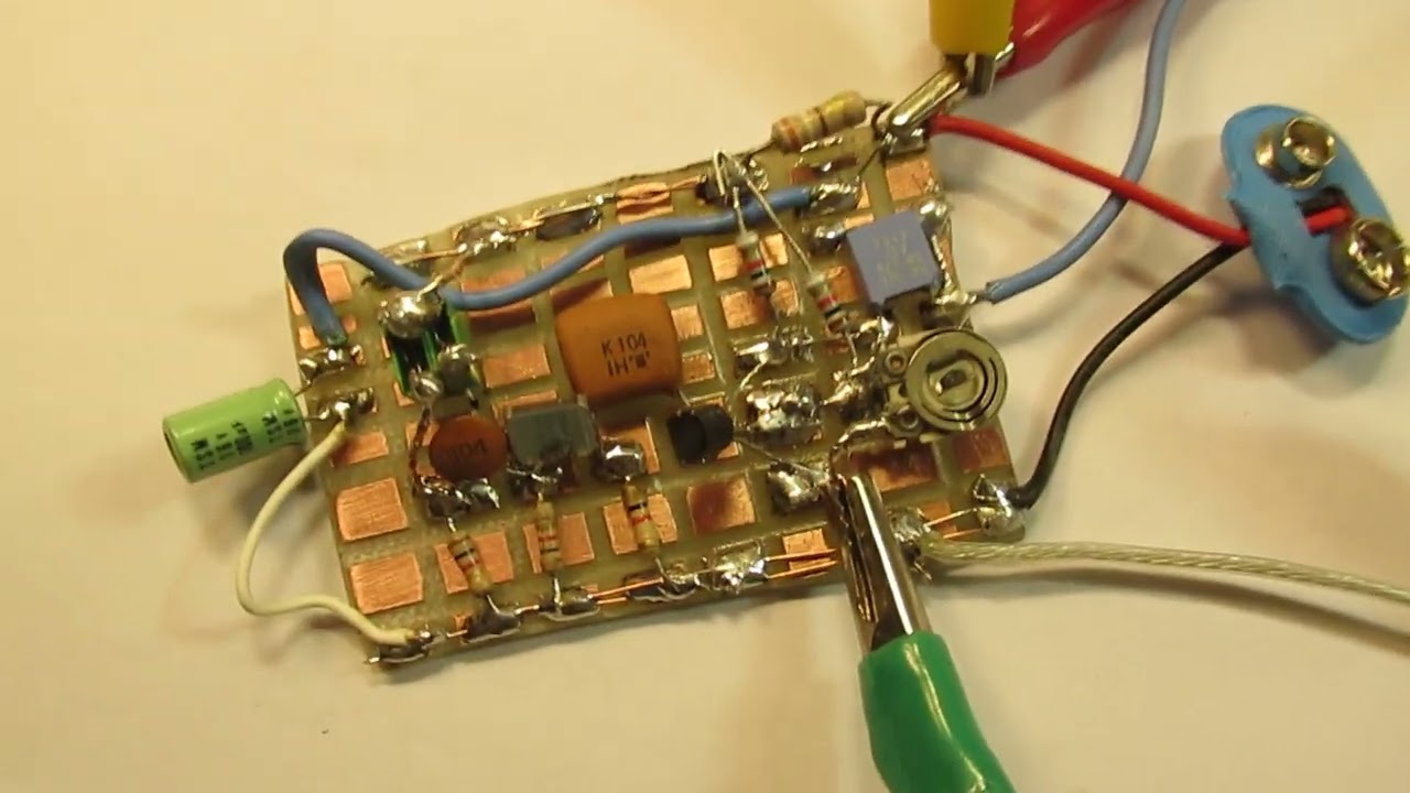 1 transistor sine wave generator on say 760 Hertz schematic & demo and more